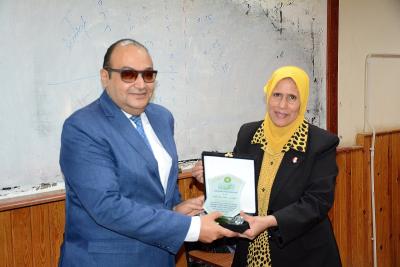 «معسكر الابتكار» ورشة عمل لطالبات كلية «الزراعة بنات القاهرة»، بالتعاون بين مؤسسة «إنجاز مصر»، ومنظمة «خريجي الأزهر»